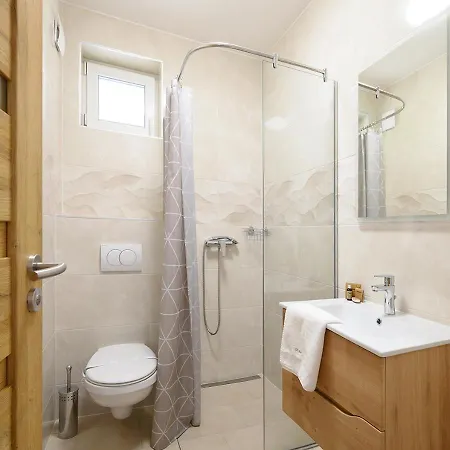 Ady 33 Premium Siofok